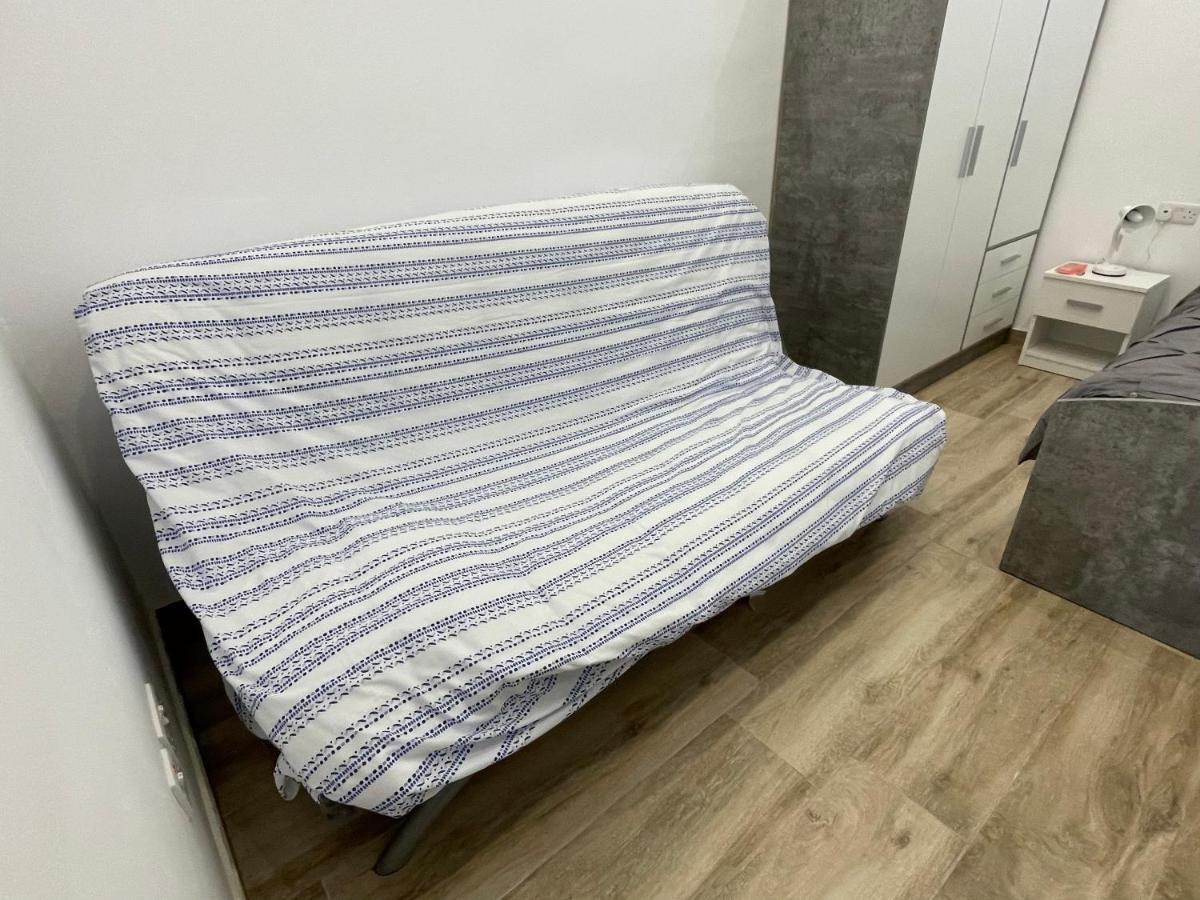 Brand New Appartement Of Two Bedrooms In Sliema Bagian luar foto
