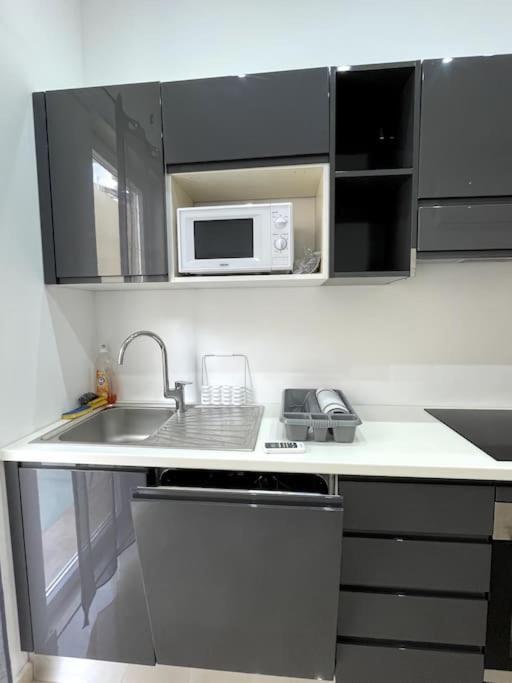 Brand New Appartement Of Two Bedrooms In Sliema Bagian luar foto
