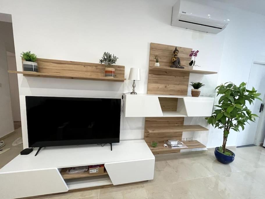Brand New Appartement Of Two Bedrooms In Sliema Bagian luar foto